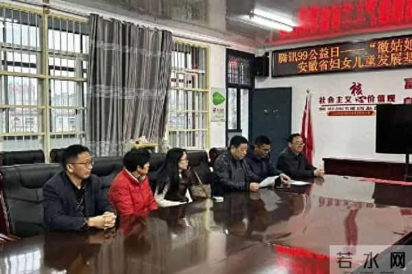 捐助贫困学生爱心循环暖校园 助学护航助成长——六安市新安中学举行“徽姑娘助学行动”助学金发放仪式