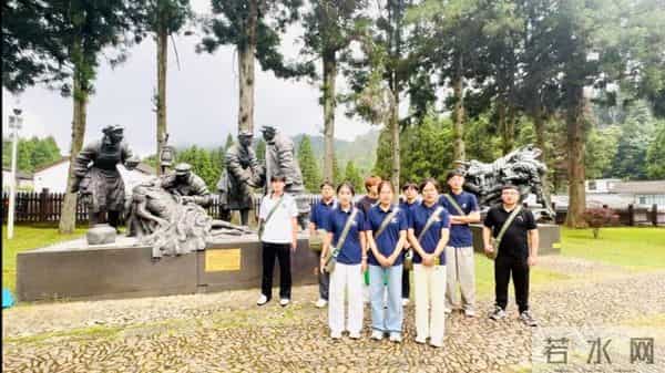 大学生暑期实践让信仰点亮人生！泰院师生参加全国大学生暑期社会实践专项行动