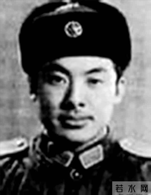 霓虹灯下新哨兵霓虹灯下的哨兵,再现南京路上八连的故事!一起重温——