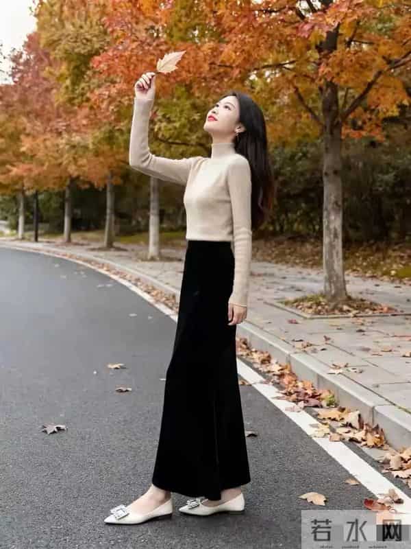 大学美女教师苏州大学一美女老师 美出圈了，貌美迷人，美的无可挑剔