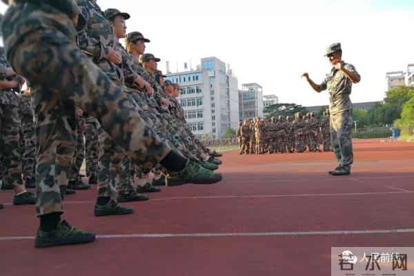 「揭秘」大学生军训啥样子？看看教官拍回的照片就全明白了