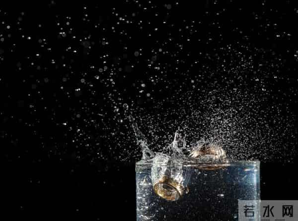 高校开女生婚恋课发现一个奇怪现象:凡是相亲认识的,结婚基本都快