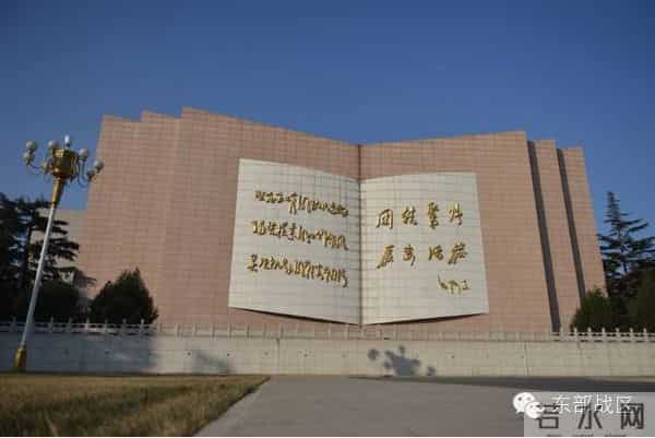 那些砥砺我们前行的校训