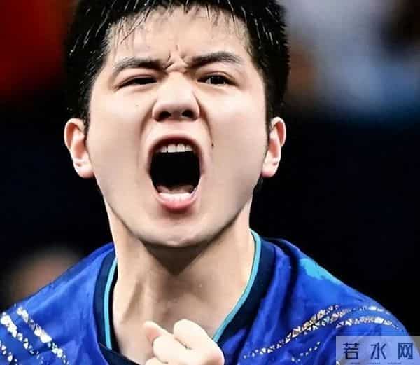 他差点绊倒却横扫对手！12年宿敌之战揭秘国球最虐剧本