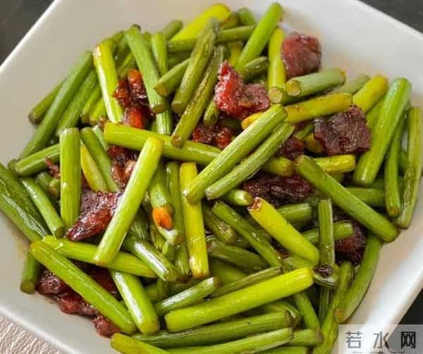 老公生日，我和公婆做了8道菜给其惊喜，老公鲜香无比，食欲大增