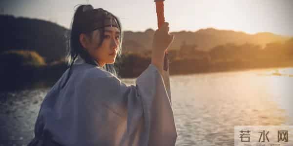 30句青春诗词,每一句都适合当座右铭,最适合今天发朋友圈