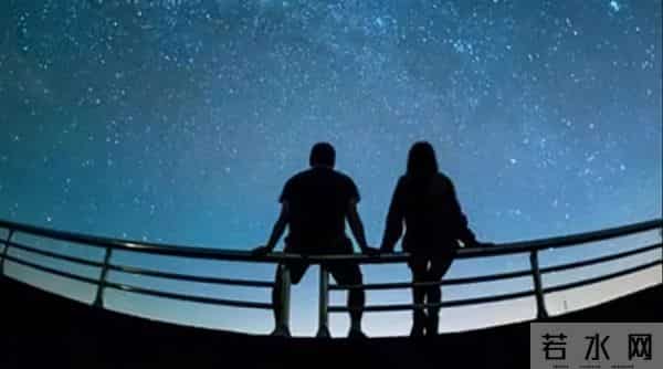 一个女人内心很寂寞，才会发这样的朋友圈