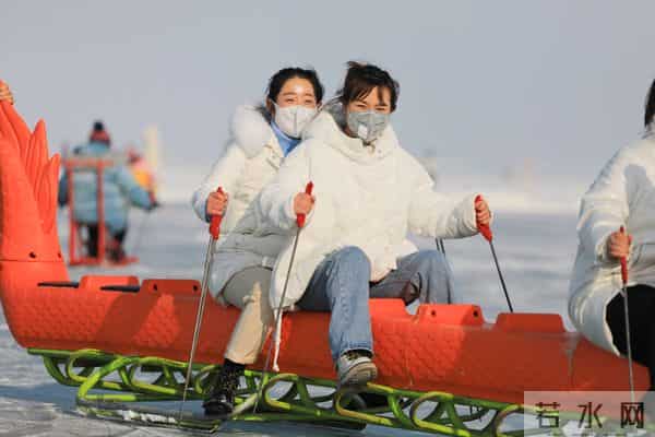 迎冬奥盛会 享冰雪激情 第八届全国大众冰雪季暨博湖县第十四届冰雪季正式启动