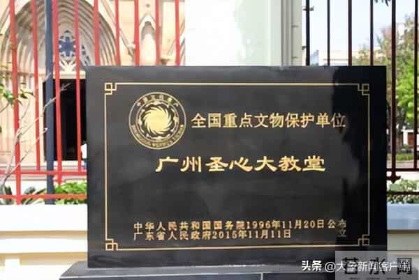 五一过半，趣事一箩筐，不仅人堵了骆驼也堵了……