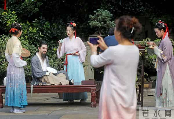 嗨玩十一假期！这份文艺活动指南 请收好