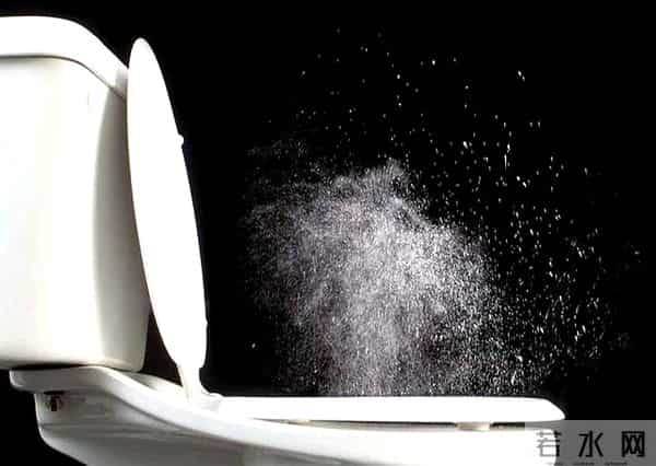 冲厕时一定要“盖上马桶盖”！小心在这3个地方“养细菌”