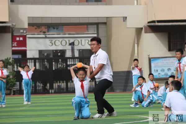 校际携手 体育赋能——北师大实验小学在白银区开展体育教育教学交流活动