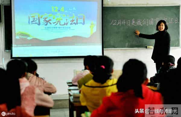 统编五年级上册14课《圆明园的毁灭》重点知识点+课件