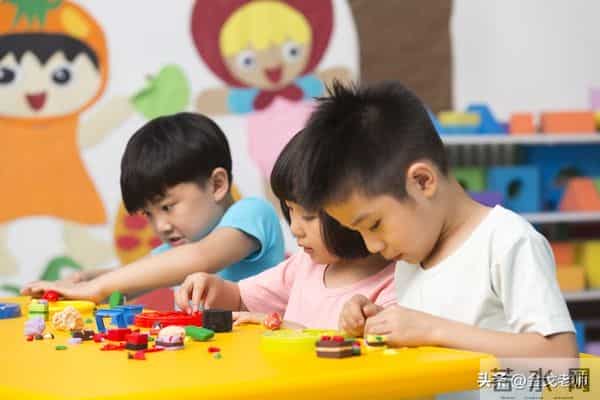 在困境中挣扎的学前教育力量,民办幼儿园何去何从