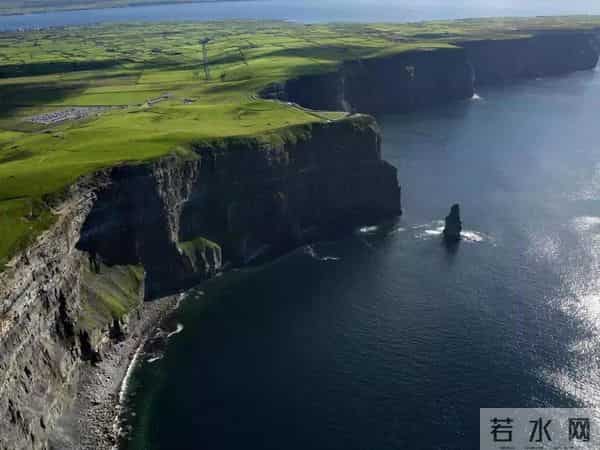 70年来,有没有一首歌,让中国人听了就热泪盈眶?