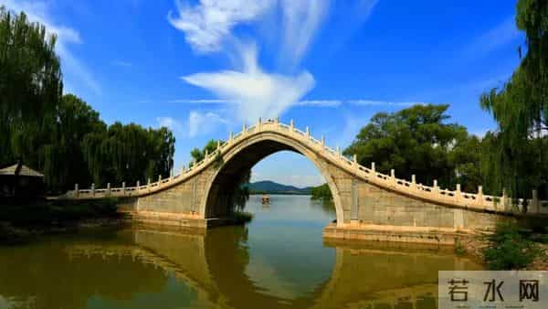 70年来,有没有一首歌,让中国人听了就热泪盈眶?