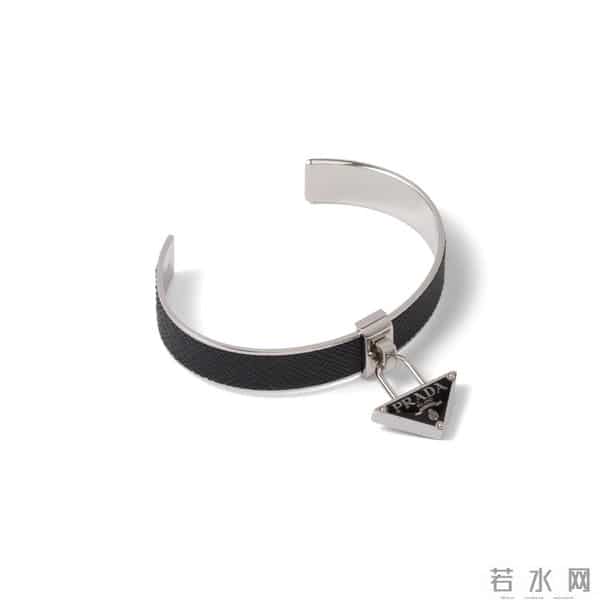 「May I love you」的意思是:在五月,我爱你