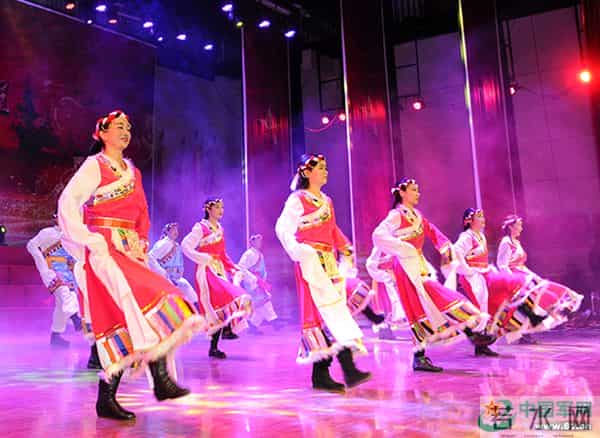 这里有一场“军校之春”晚会,你怎能错过?