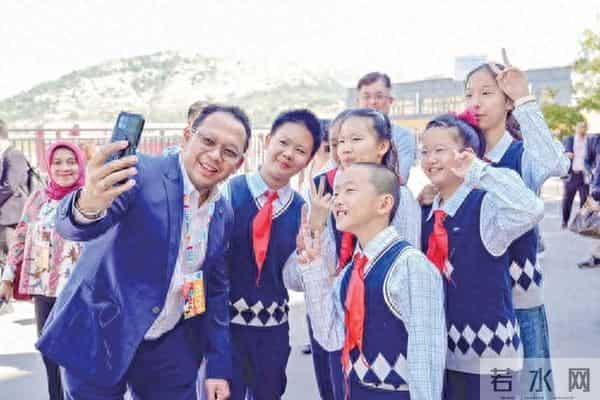 市中区扩展名校“朋友圈”，学生家门口“上好学”