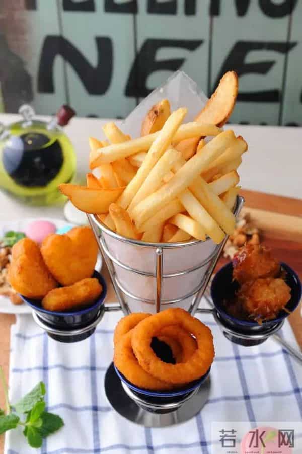 情人节大声说爱,搭配一份西餐美食给最爱的你