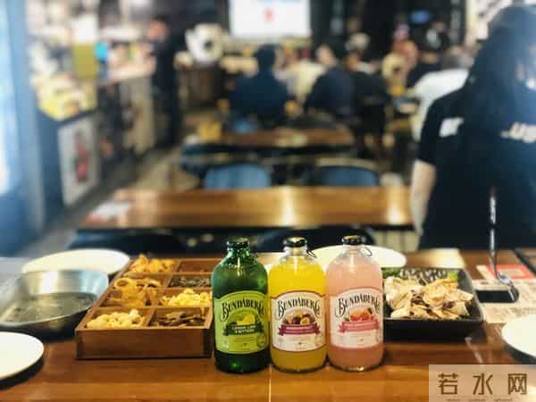 英语美文-50篇人民日报品质双语美文：中英对照，品读积累双丰收