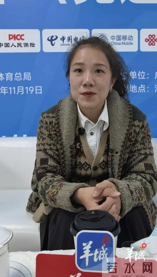 【独家专访】从香港“铁血女车神”到大湾区创业者，黄蕴瑶车轮上的湾区梦