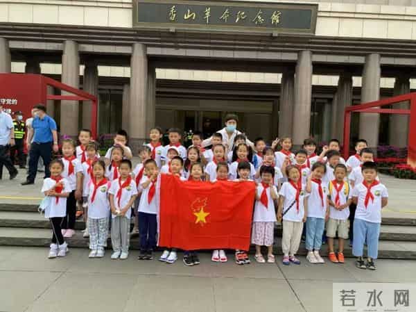 如何创设丰富多彩的班级活动？快跟紫禁杯优秀班主任取取经