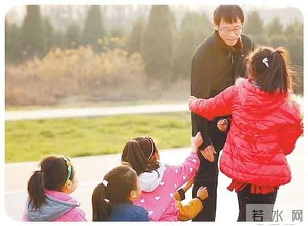 孩子，你们从不孤独——走进全国唯一专门收治艾滋病患儿的学校