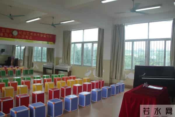 「2039期」泉港区丑小鸭小学2020年秋季教师招聘公告