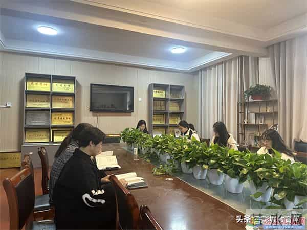徐州市柳新镇新桥实验小学《不含括号的三步计算式题》教研活动