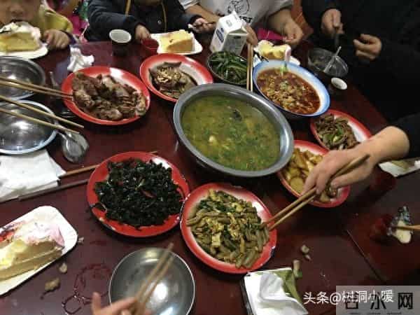 《家庭亲情:温暖相伴,永不离弃》