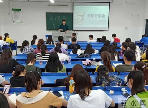 英语太重要,主科地位稳固,符合发展需求不可能改变!