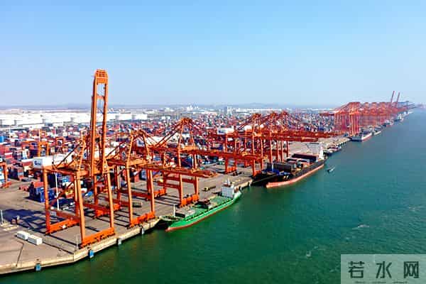 今年国庆很特别,这些细节意味深长