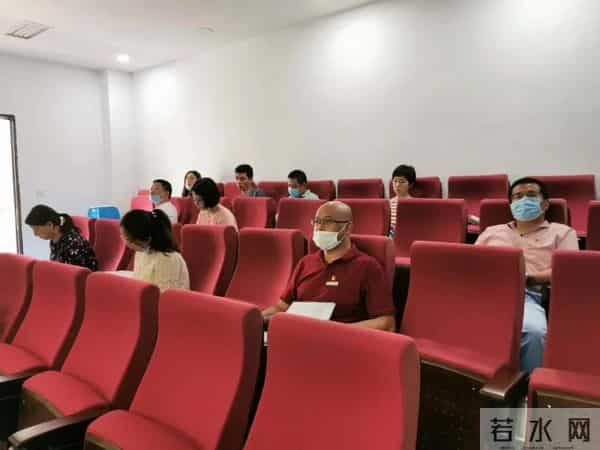 厦门五缘第二实验学校：同台竞技展风采，共同交流促提升