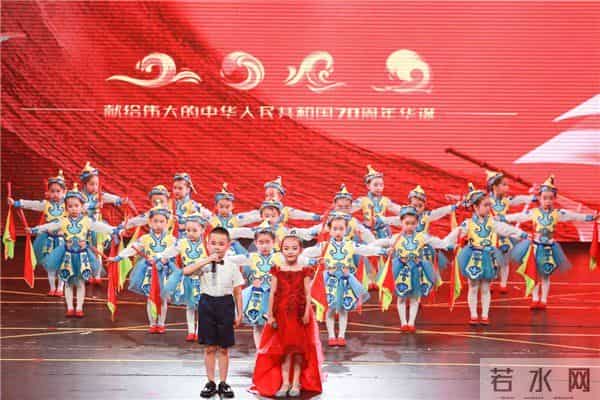 为幼儿打造的专属舞台,才艺演出中感受成长的喜悦