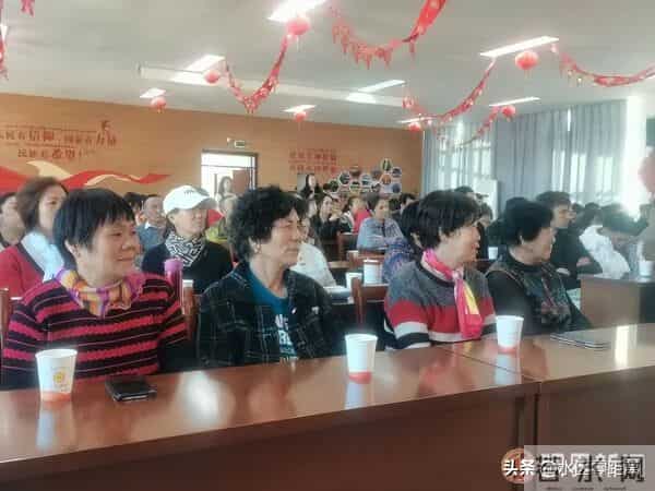 讲述身边变化 心怀感恩之情