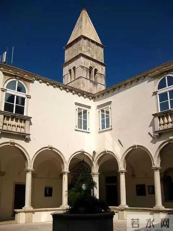 冯骥才域外散文《离我太远了,皮兰》