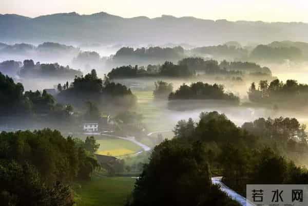 70年来,有没有一首歌,让中国人听了就热泪盈眶?