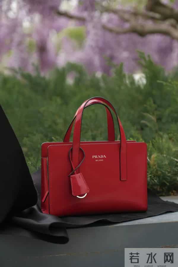 「May I love you」的意思是:在五月,我爱你