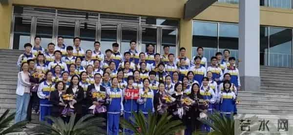 18公斤渐冻症男孩考入北航:童话般的爱心接力,只为让他遥望星空