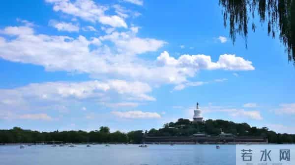 70年来,有没有一首歌,让中国人听了就热泪盈眶?