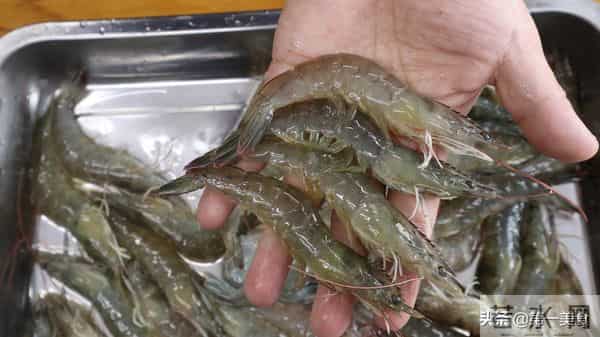 3.8女神节!建议女人:生活别太节俭,8物该吃就吃,千万别心疼钱