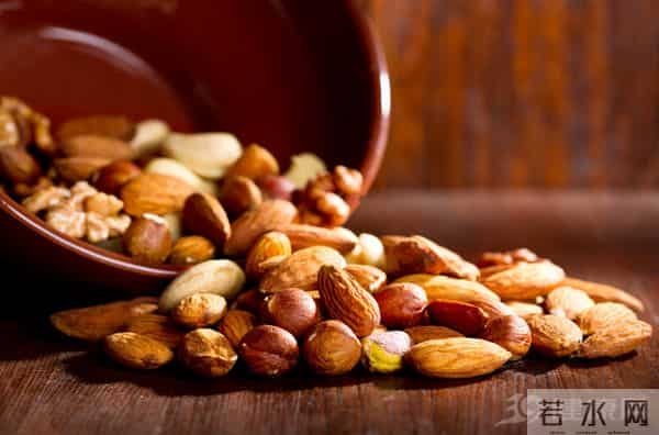 “网红”坚果霉菌超标16倍！这4种坚果，再不舍得也要扔掉