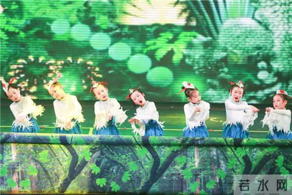 为幼儿打造的专属舞台,才艺演出中感受成长的喜悦