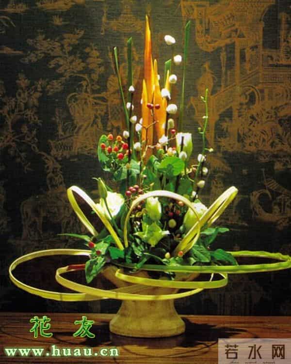 艺术插花的技巧和注意