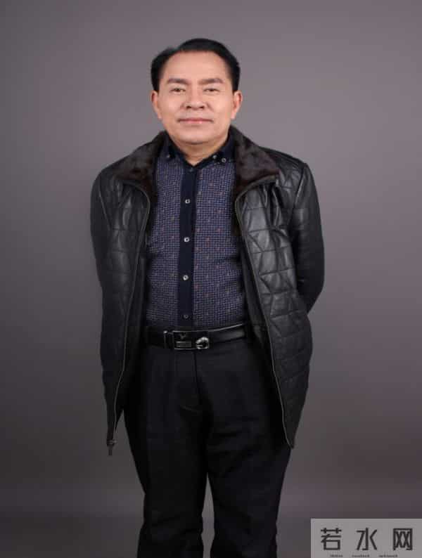 感恩有你,温暖同行-黄孝伦