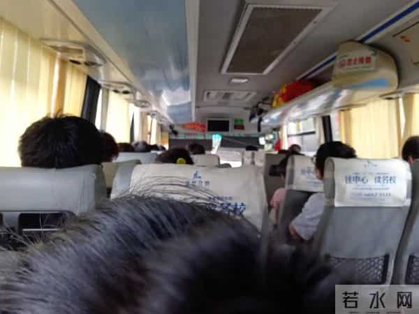 三年级日记之2025年国庆节游记和生活记录三则300字