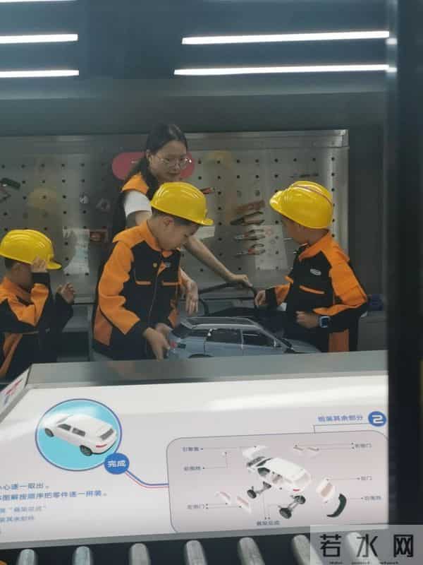 暑假余额不足，推荐带娃去杭州嘟嘟城体验最后的狂欢