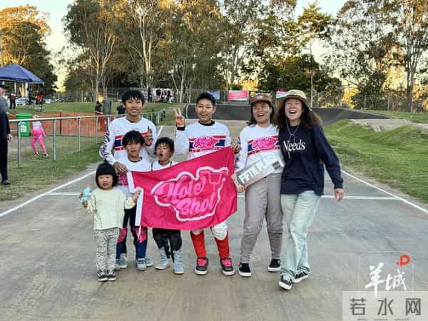 【独家专访】从香港“铁血女车神”到大湾区创业者，黄蕴瑶车轮上的湾区梦