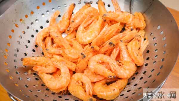 3.8女神节!建议女人:生活别太节俭,8物该吃就吃,千万别心疼钱